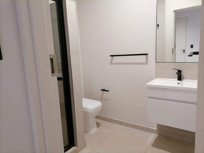 To Let 1 Bedroom Property for Rent in Waverley Gauteng
