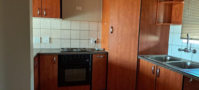 To Let 2 Bedroom Property for Rent in Dalpark Gauteng