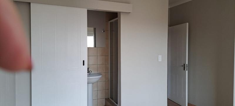 To Let 2 Bedroom Property for Rent in Dalpark Gauteng
