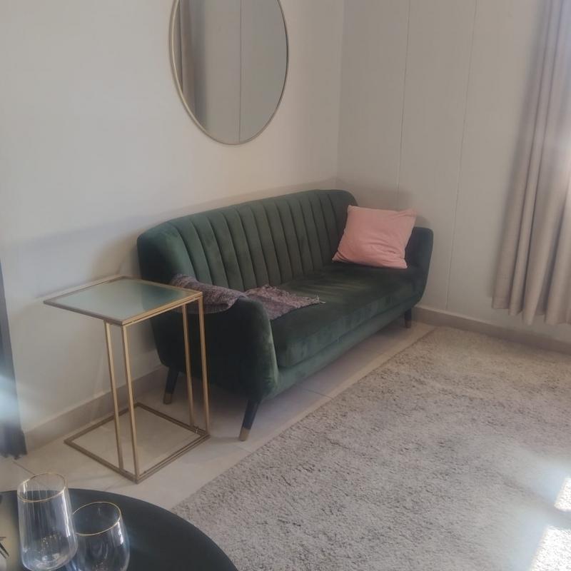 To Let 1 Bedroom Property for Rent in Sunninghill Gauteng