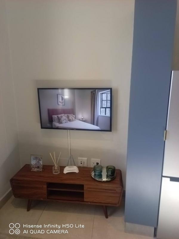 To Let 1 Bedroom Property for Rent in Sunninghill Gauteng