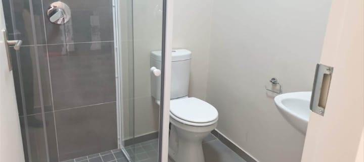 To Let 2 Bedroom Property for Rent in Waterfall Gauteng