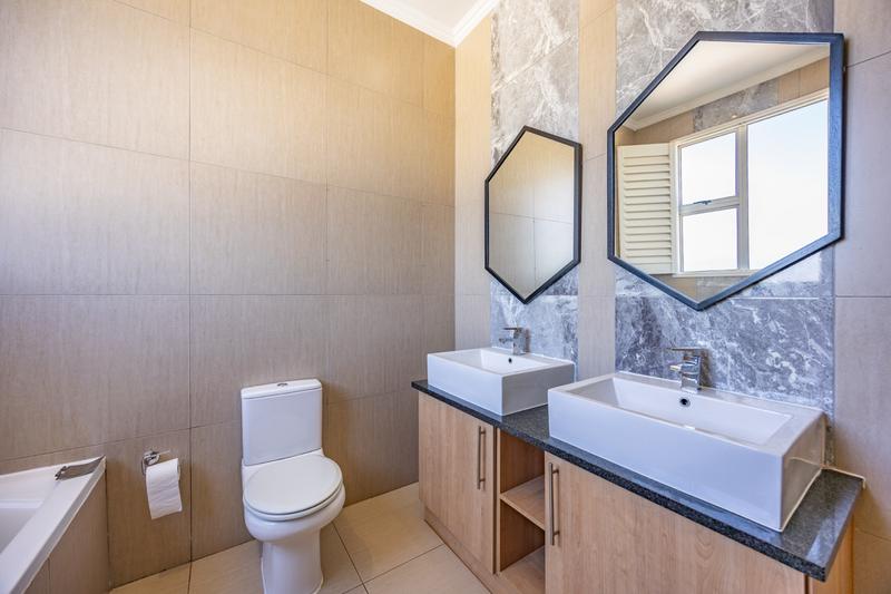 3 Bedroom Property for Sale in Brooklyn Gauteng