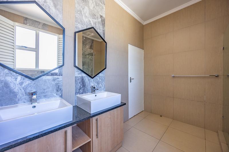 3 Bedroom Property for Sale in Brooklyn Gauteng