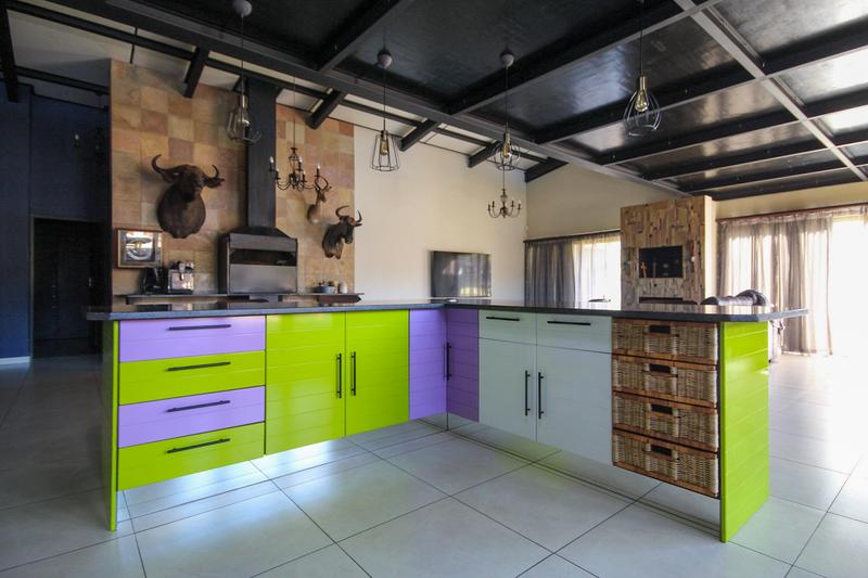 To Let 5 Bedroom Property for Rent in Wierda Park Gauteng