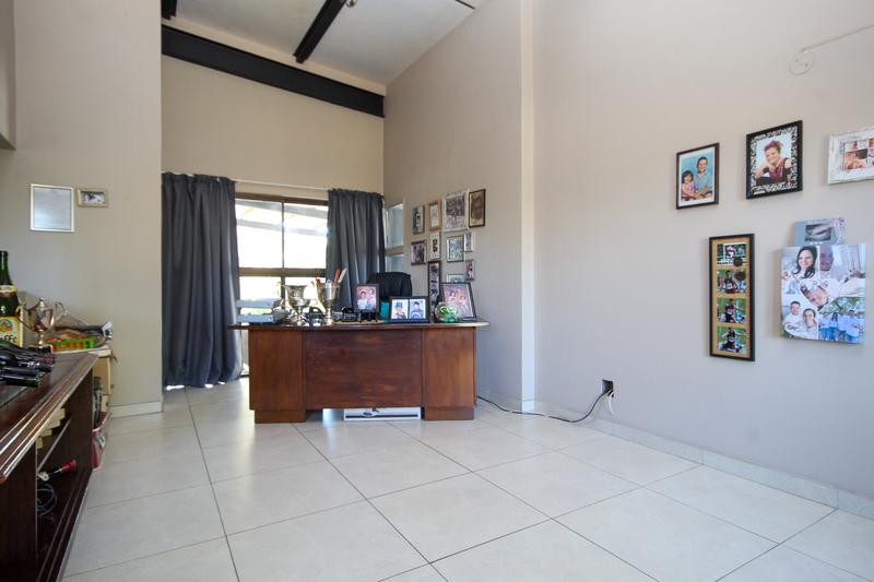 To Let 5 Bedroom Property for Rent in Wierda Park Gauteng