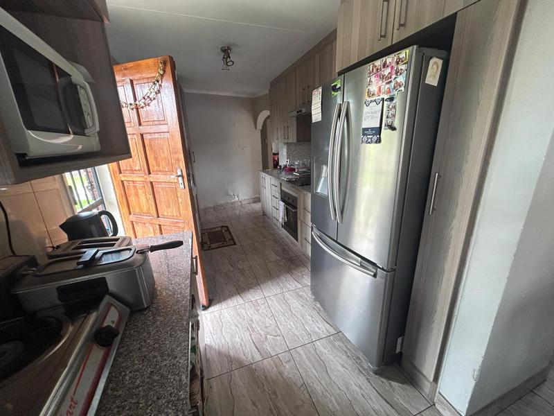 4 Bedroom Property for Sale in The Reeds Gauteng