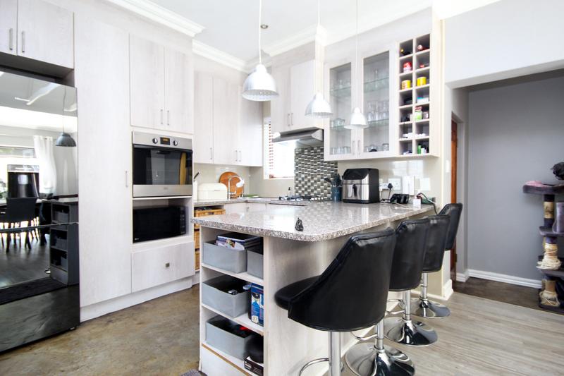 3 Bedroom Property for Sale in Thatchfield Gauteng