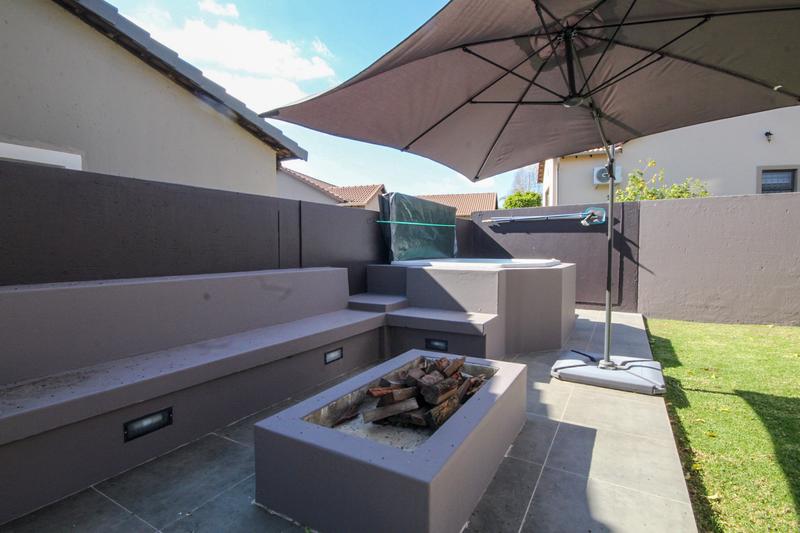3 Bedroom Property for Sale in Thatchfield Gauteng