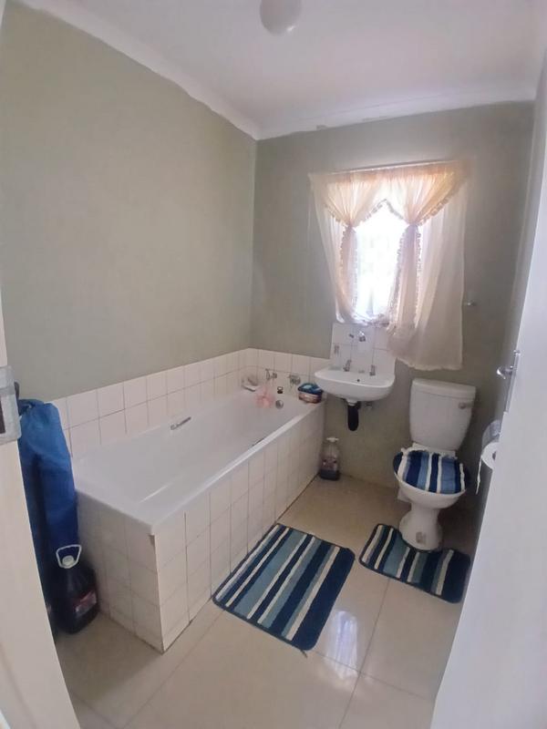 3 Bedroom Property for Sale in Protea Glen Gauteng