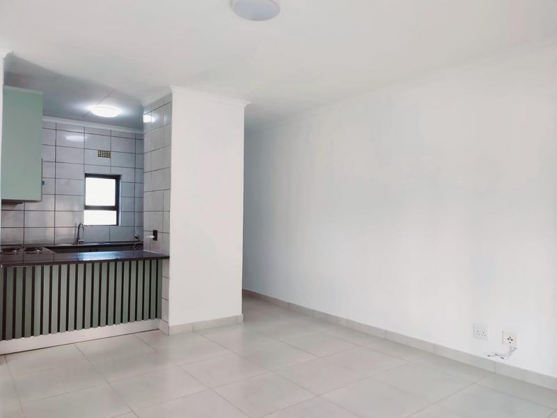 To Let 2 Bedroom Property for Rent in Lonehill Gauteng