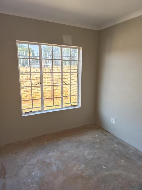 To Let 3 Bedroom Property for Rent in La Montagne Gauteng