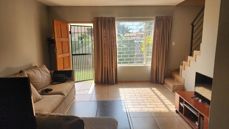 2 Bedroom Property for Sale in Annlin Gauteng