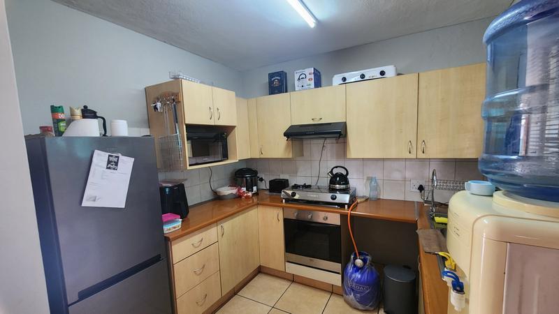 2 Bedroom Property for Sale in Annlin Gauteng