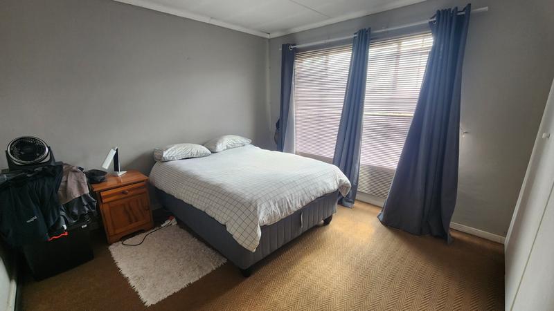 2 Bedroom Property for Sale in Annlin Gauteng