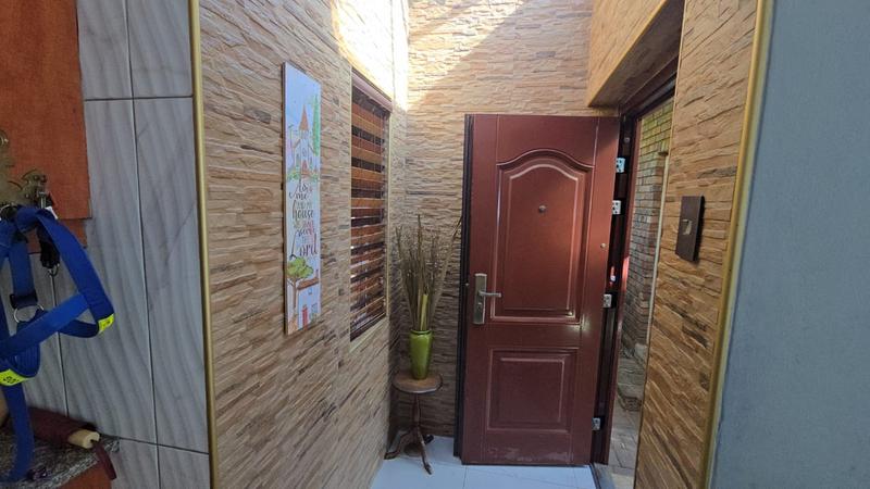3 Bedroom Property for Sale in Doornpoort Gauteng