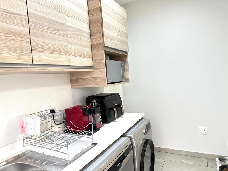 3 Bedroom Property for Sale in Crowthorne Gauteng