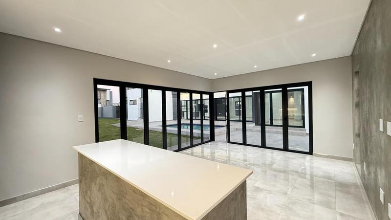 5 Bedroom Property for Sale in Midstream Heights Gauteng