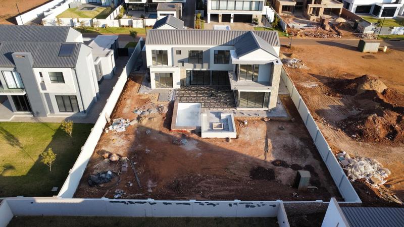 5 Bedroom Property for Sale in Midstream Heights Gauteng