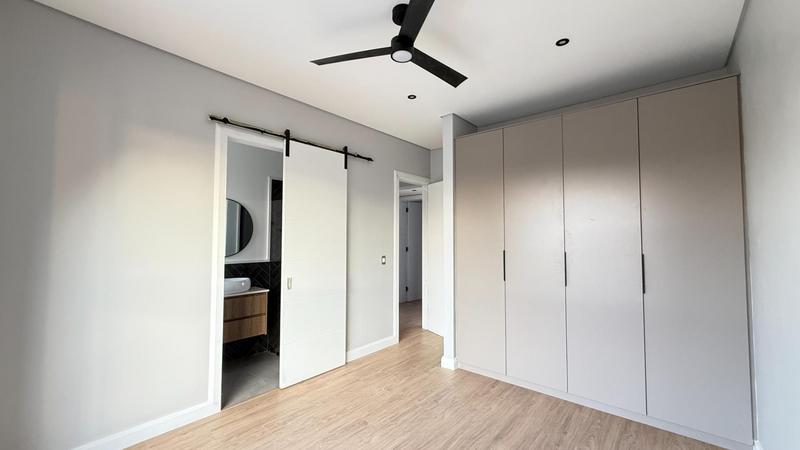 5 Bedroom Property for Sale in Midstream Heights Gauteng