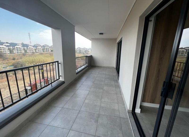 To Let 1 Bedroom Property for Rent in Waterfall Gauteng