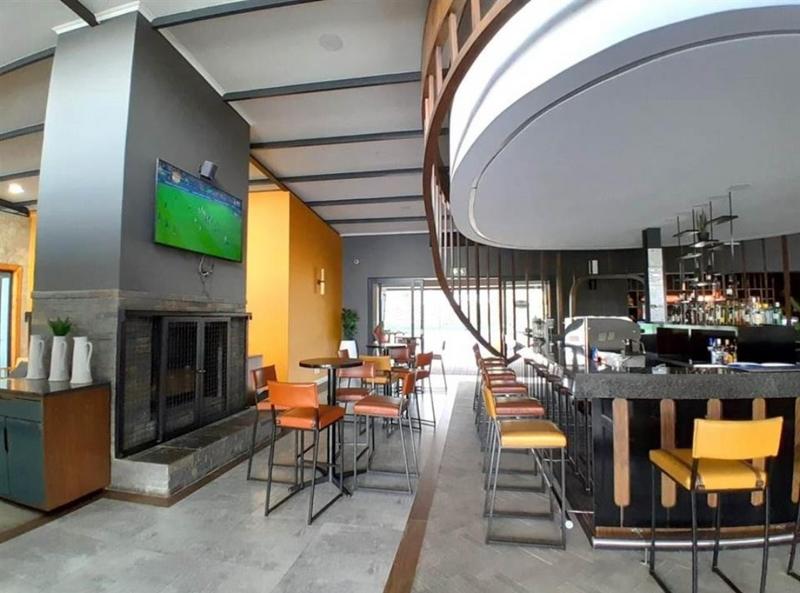 To Let 1 Bedroom Property for Rent in Waterfall Gauteng