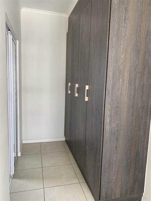 To Let 1 Bedroom Property for Rent in Modderfontein Gauteng