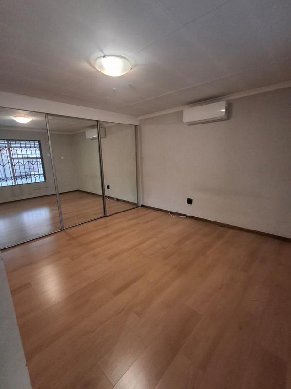 3 Bedroom Property for Sale in Buccleuch Gauteng