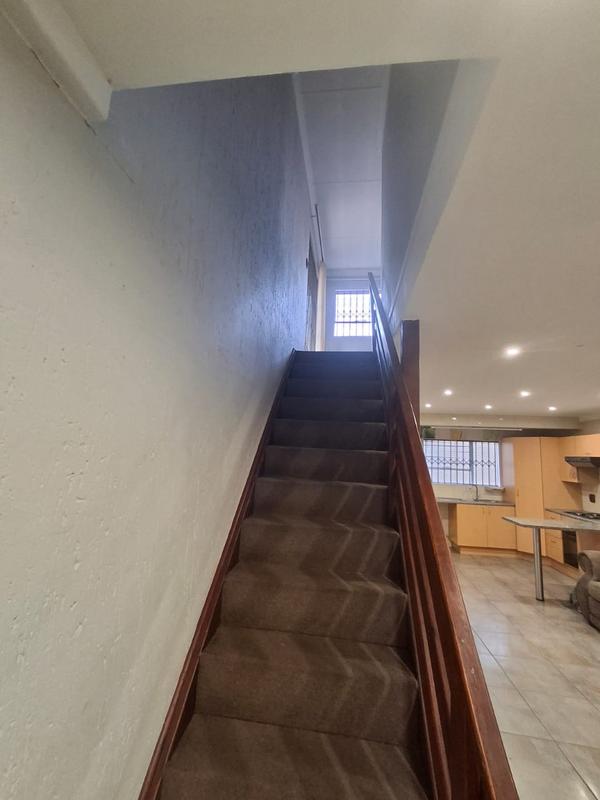 3 Bedroom Property for Sale in Buccleuch Gauteng