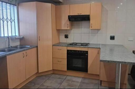 3 Bedroom Property for Sale in Buccleuch Gauteng