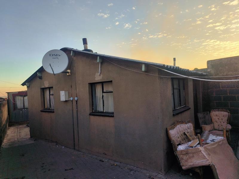 1 Bedroom Property for Sale in Diepkloof Zone 2 Gauteng