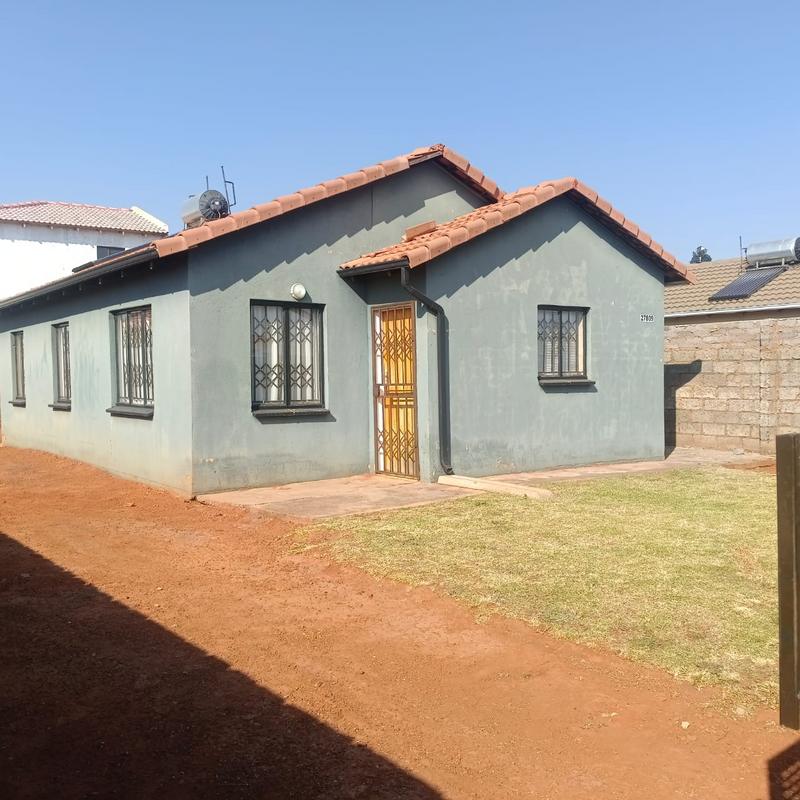 3 Bedroom Property for Sale in Protea Glen Gauteng