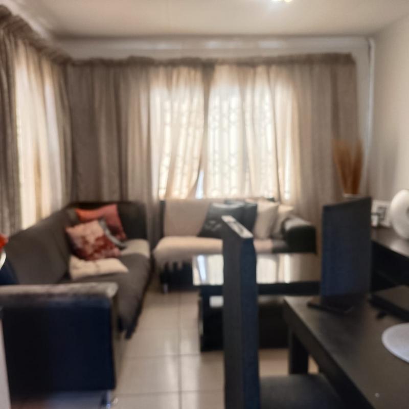 3 Bedroom Property for Sale in Protea Glen Gauteng