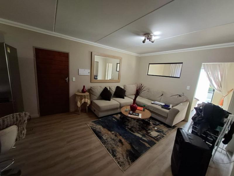 To Let 2 Bedroom Property for Rent in Kameeldrift East Gauteng