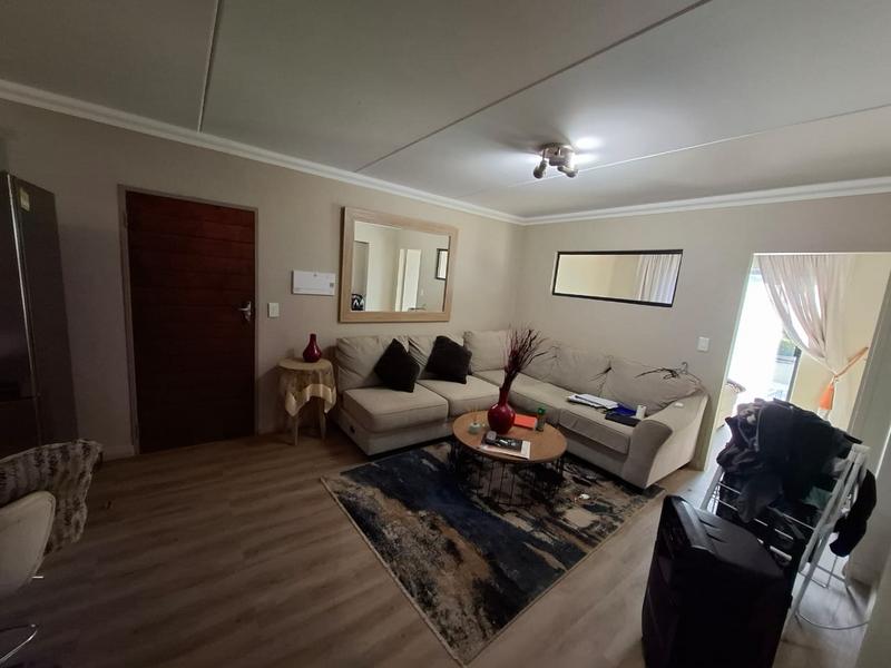 To Let 2 Bedroom Property for Rent in Kameeldrift East Gauteng
