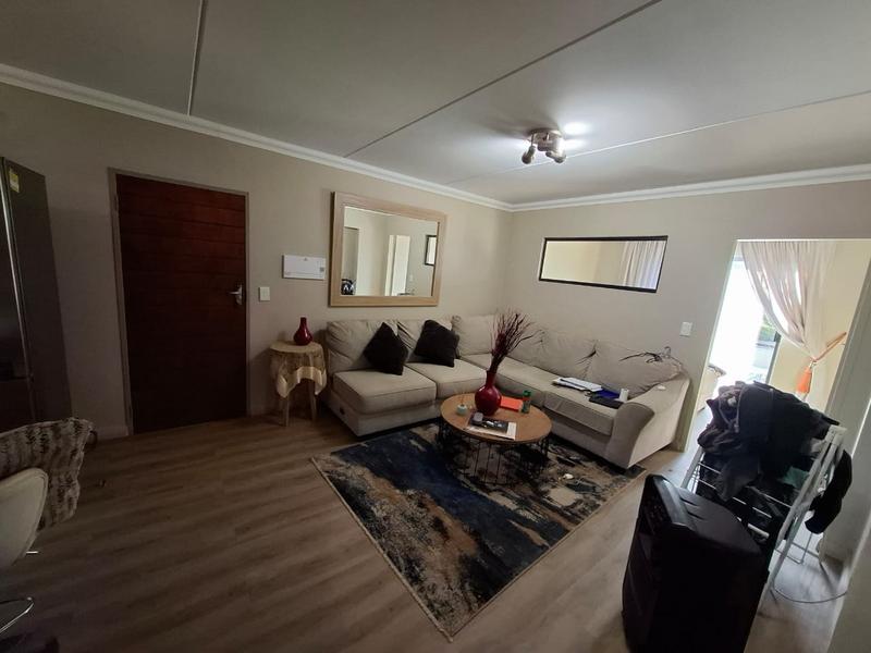 To Let 2 Bedroom Property for Rent in Kameeldrift East Gauteng