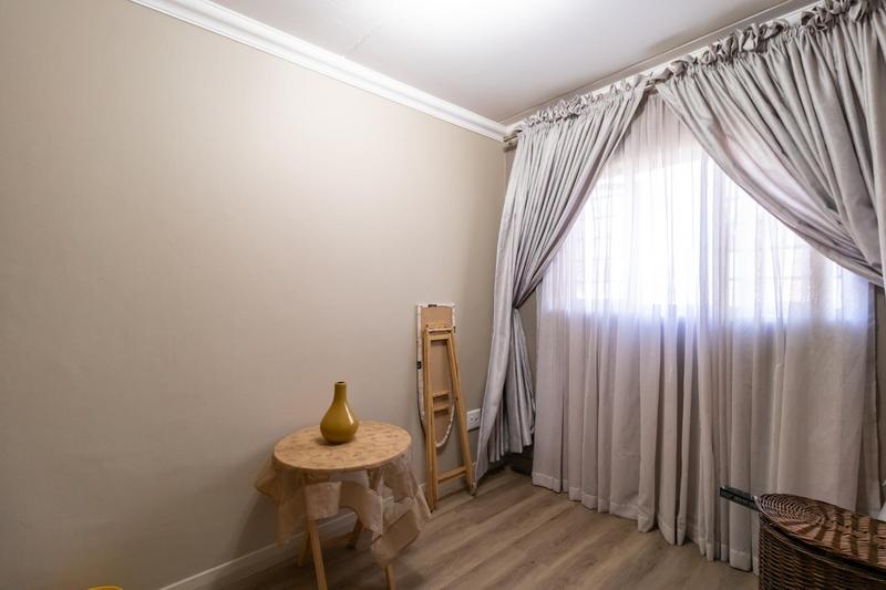 To Let 2 Bedroom Property for Rent in Kameeldrift East Gauteng