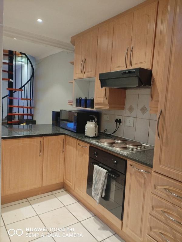 3 Bedroom Property for Sale in Allens Nek Gauteng