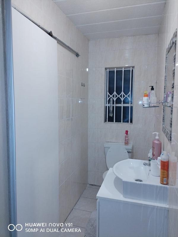 3 Bedroom Property for Sale in Allens Nek Gauteng
