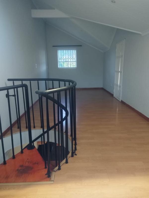 3 Bedroom Property for Sale in Allens Nek Gauteng