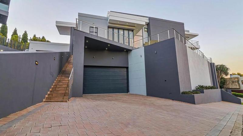 5 Bedroom Property for Sale in Featherbrooke Estate Gauteng