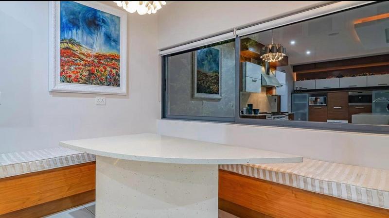 5 Bedroom Property for Sale in Featherbrooke Estate Gauteng
