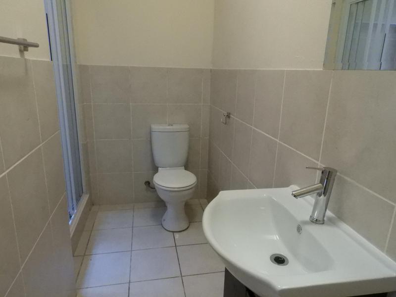 To Let 2 Bedroom Property for Rent in Blackheath Gauteng