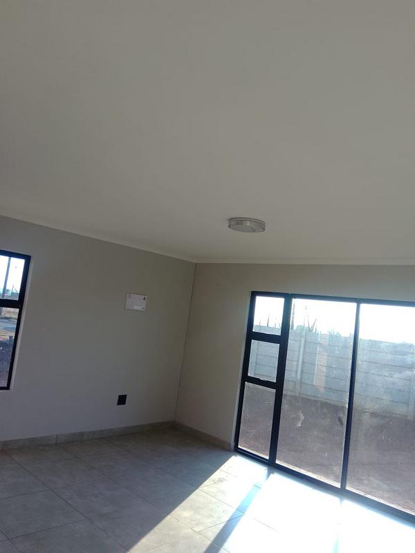 3 Bedroom Property for Sale in Vosloorus Gauteng