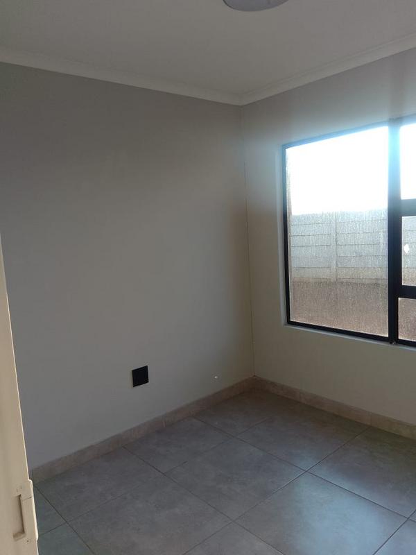 3 Bedroom Property for Sale in Vosloorus Gauteng