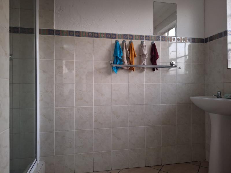 4 Bedroom Property for Sale in Sonneveld Gauteng