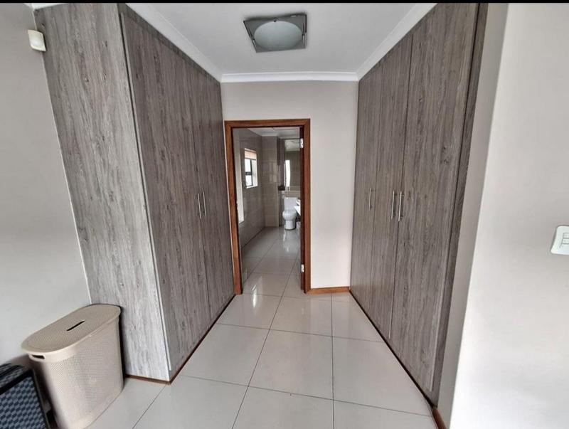 3 Bedroom Property for Sale in Glen Marais Gauteng