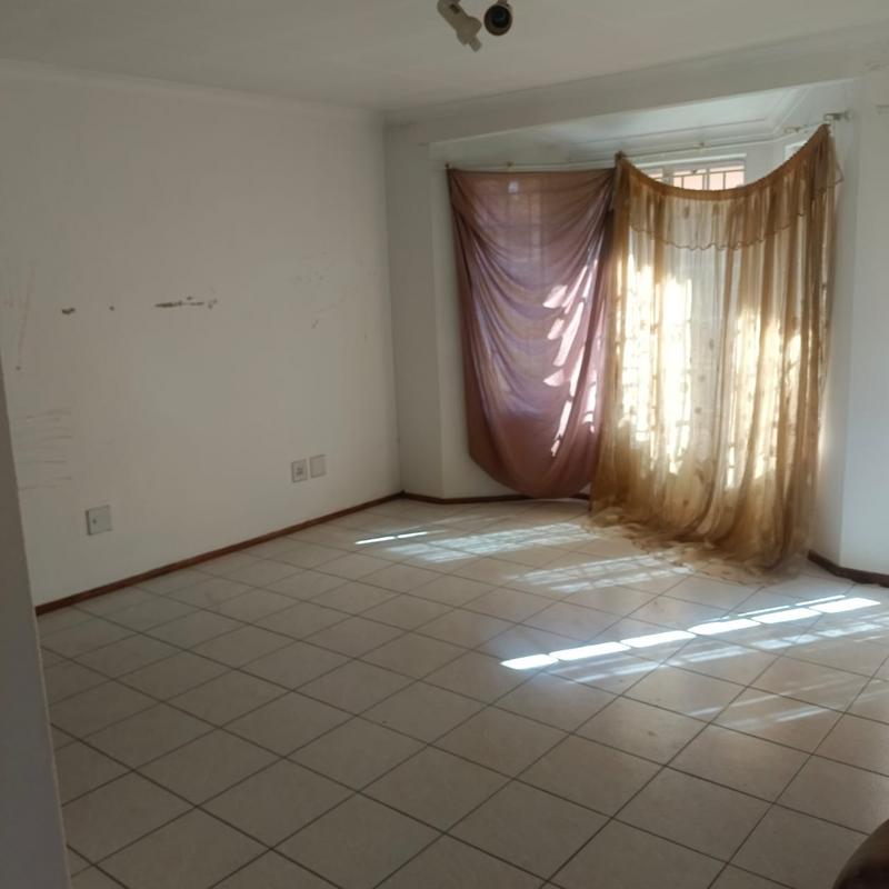 3 Bedroom Property for Sale in Meredale Gauteng