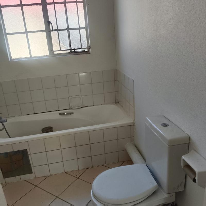 3 Bedroom Property for Sale in Meredale Gauteng