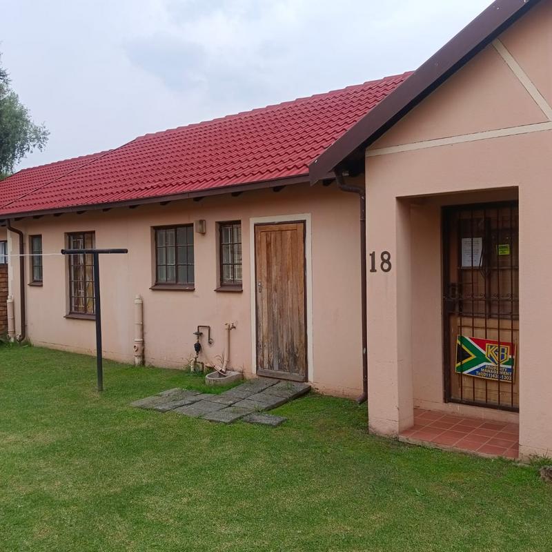 3 Bedroom Property for Sale in Meredale Gauteng